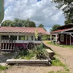 Campsite Blue Grass Ranch - Mobilhome Cactus & Jacuzzi