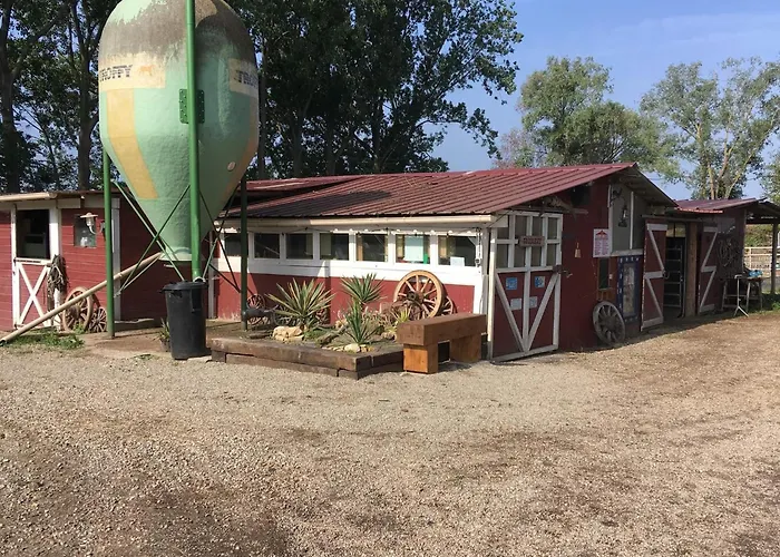 Blue Grass Ranch - Mobilhome Cactus & Jacuzzi Parque de Campismo